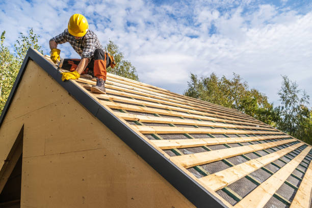 Best Residential Roofing Contractor  in Woodland Beach, MI